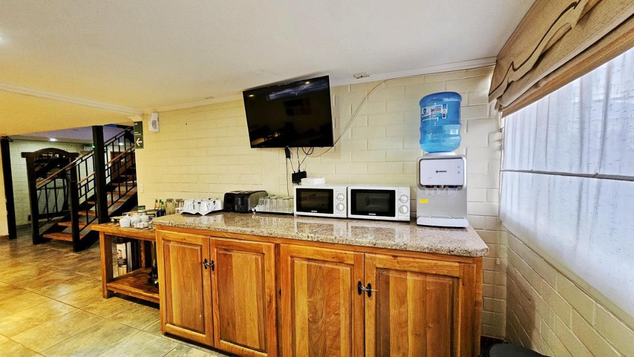 Hostal Aires Del Sur Centro De 兰卡瓜 外观 照片